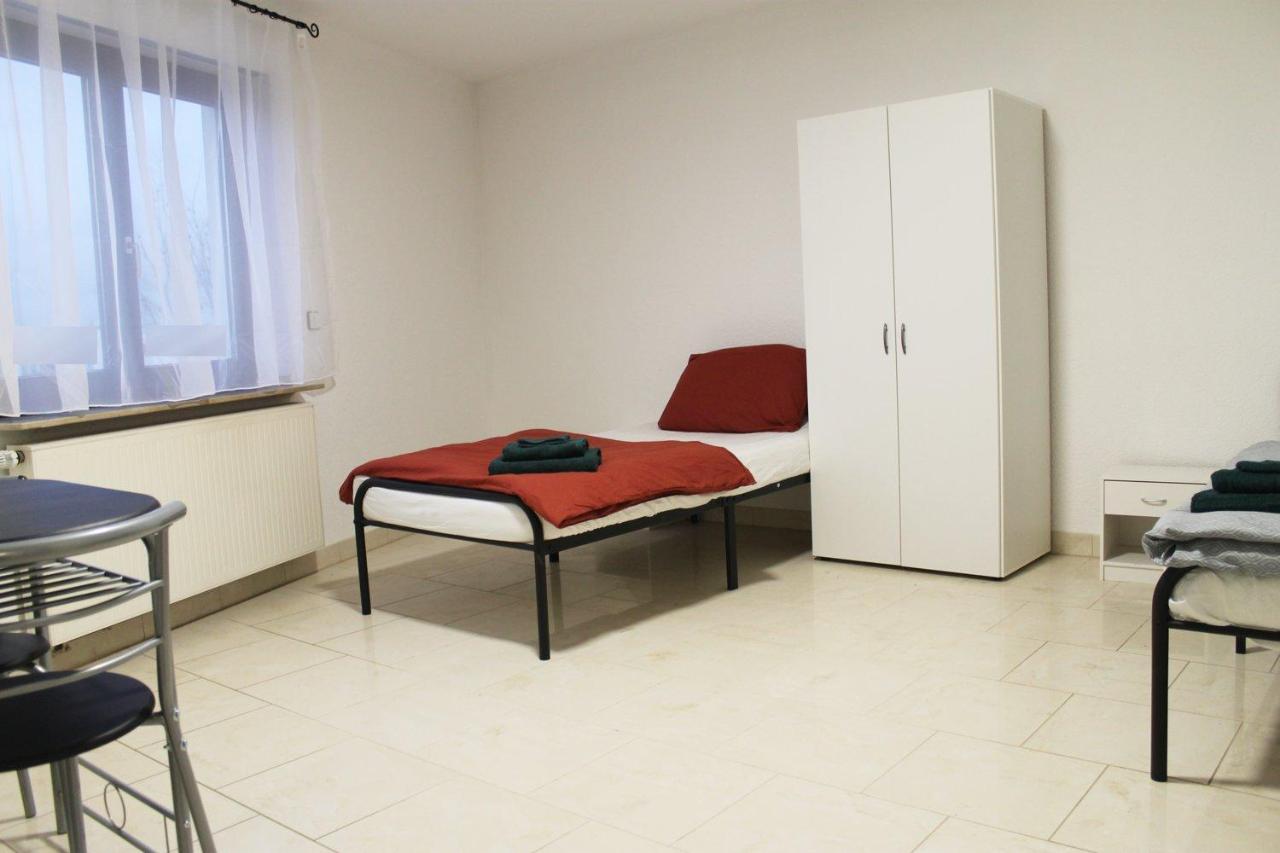 Spacious Apartment In Industrial Area 路德维希堡 外观 照片